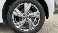 Toyota Yaris 1.5 Hybrid Icon 5dr CVT Hybrid Hatchback